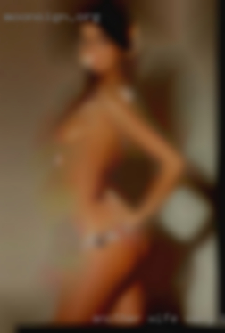 Another wife very bi or sexy gays either near Buna Texas!!!
