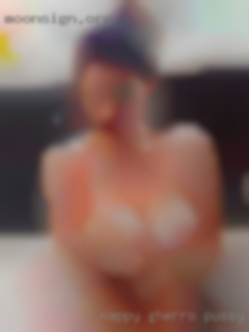 Nappy gherro pussy ggrips girl dick backwars in Morehead KY.