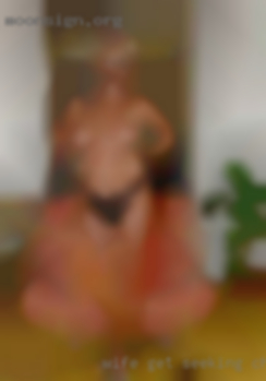 Wife get seeking chat fuck at swagger pretty from Milwaukee.
